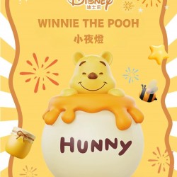Disney Winnie The Pooh  LED 拍拍燈 Disney Winnie The Pooh  LED 拍拍燈